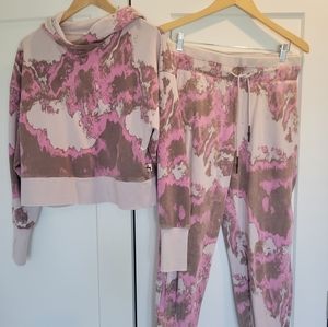 Joylab sweats Hoodie Tie Dye Sz. M